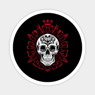 Skull Design Crown Magnet